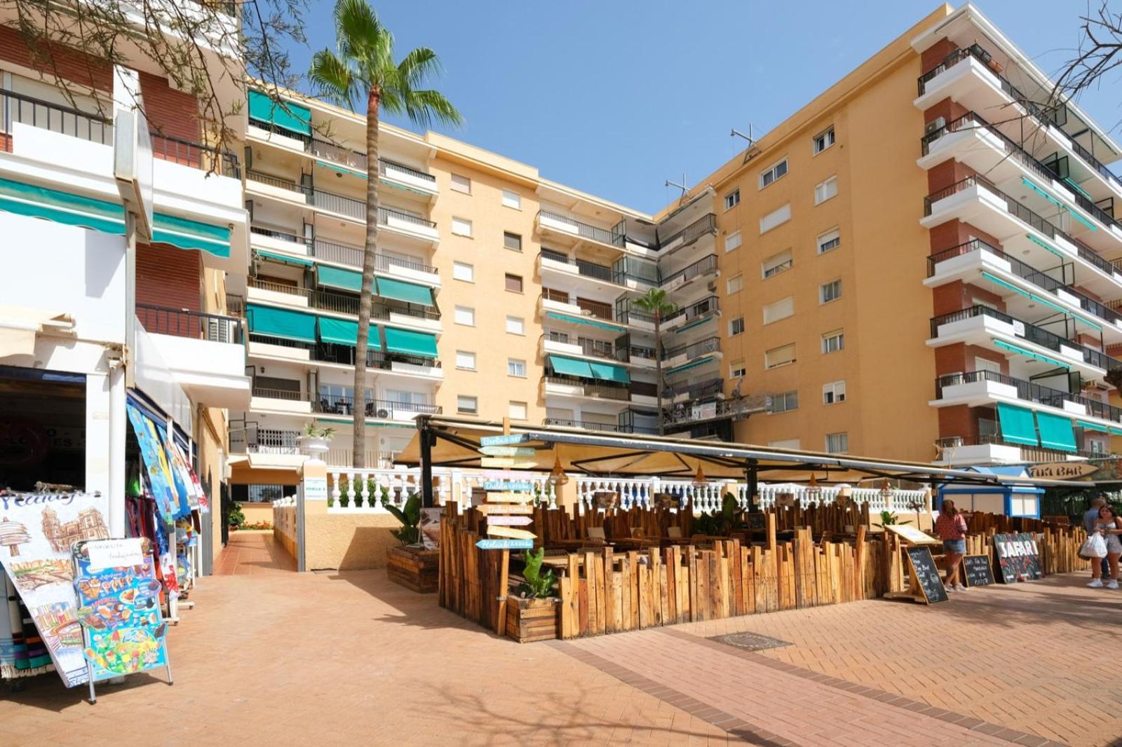 Apartamento Con Piscina En La Primera Linea De Playa De Fuengirola Εξωτερικό φωτογραφία